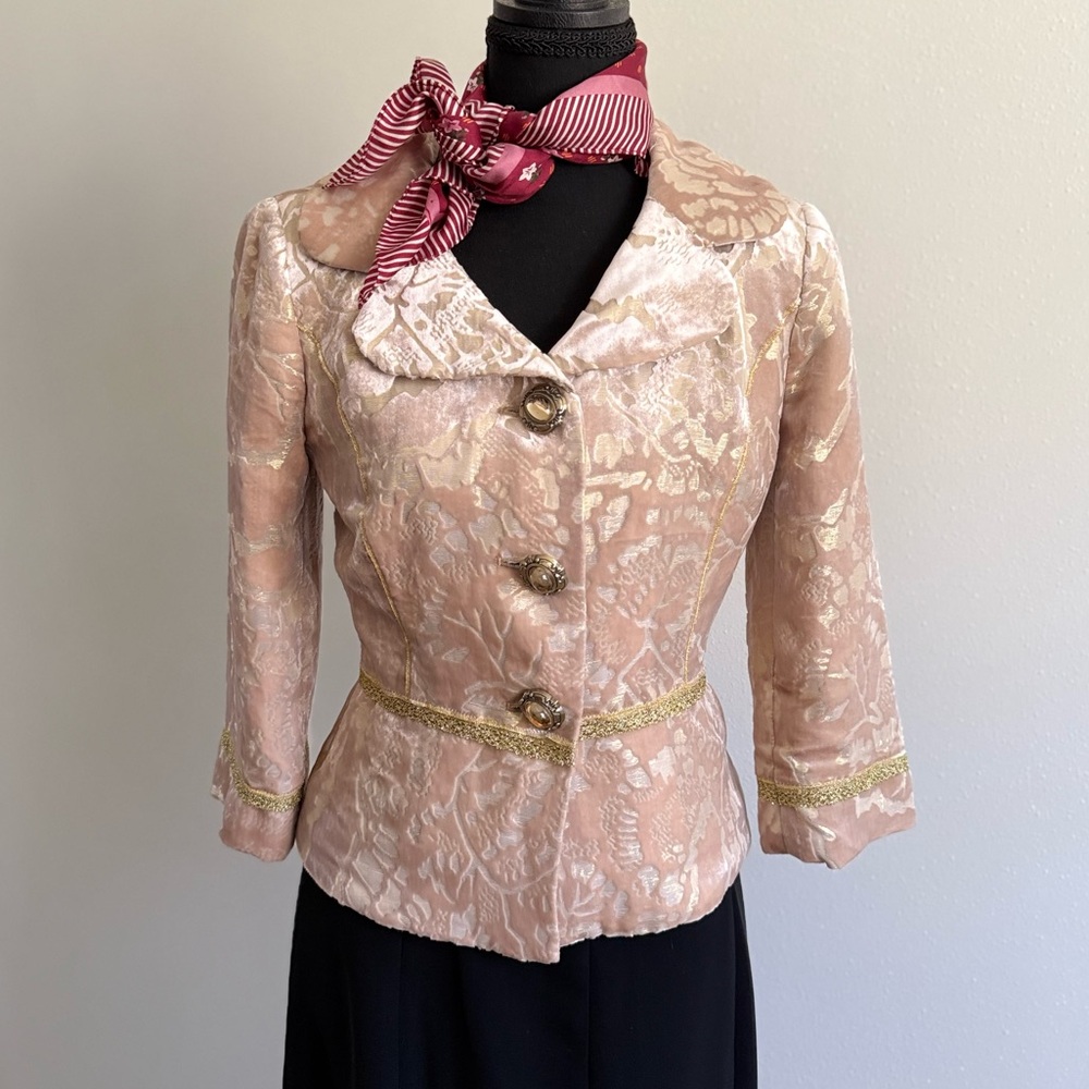 Vintage Cynthia Steffe Brocade Jacket Gold Trim Blush Pink Blazer Size 4